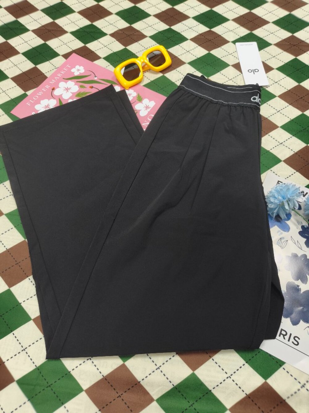 Alo Yoga Black XS Suit Up Trouser NWT (Regular) - Suitable for all seasons🌱🍂 - Picture 2 of 7